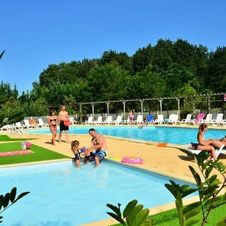 Location Mobil Home Camping 4 Etoiles * Saint-Paul-lès-Dax